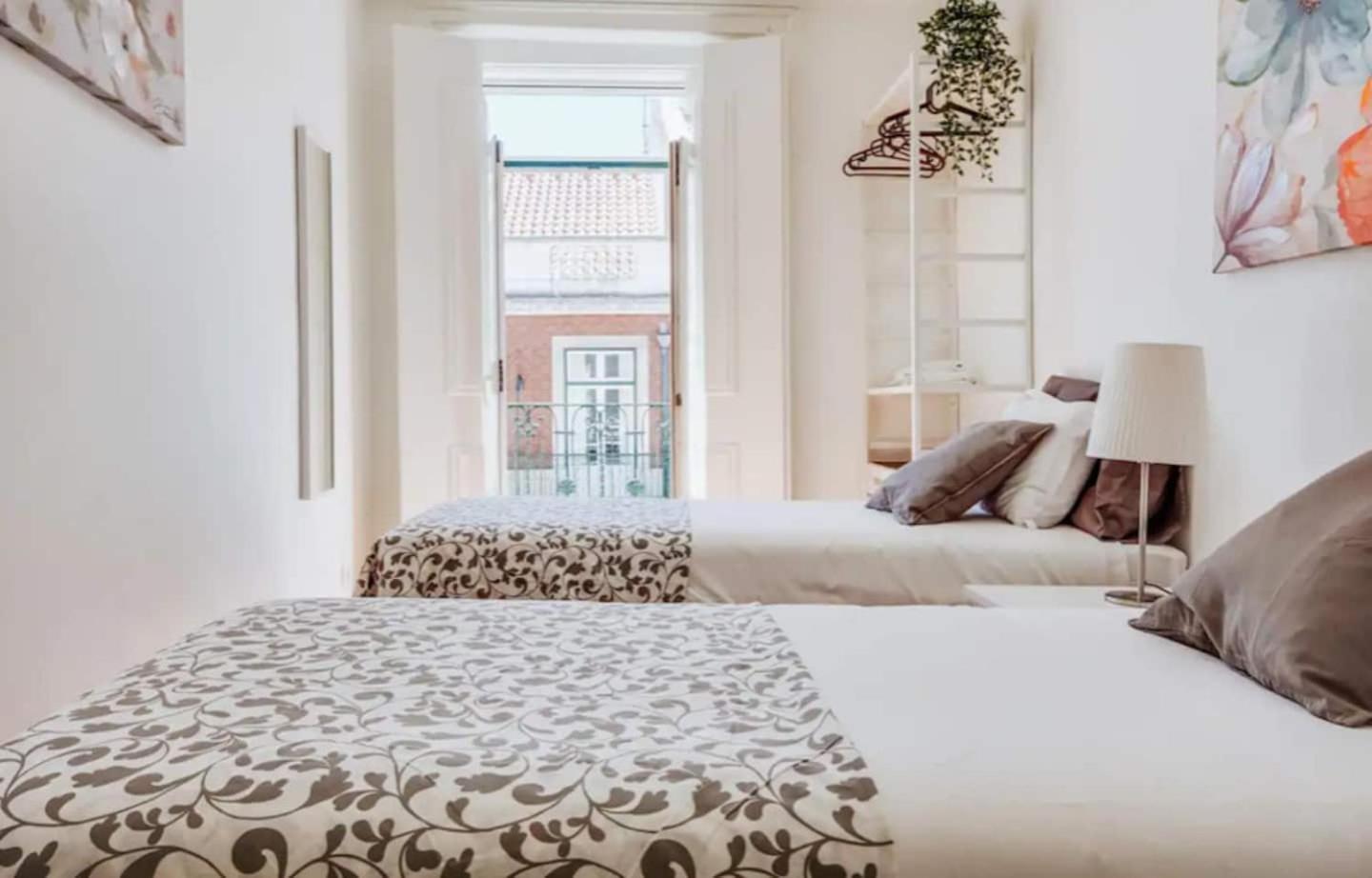 3 Bedroom Apartment In Baixa With River View Lissabon Exterior foto