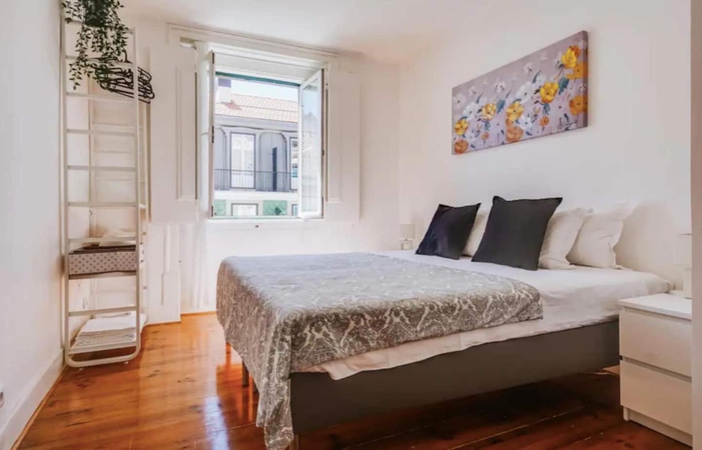 3 Bedroom Apartment In Baixa With River View Lissabon Exterior foto